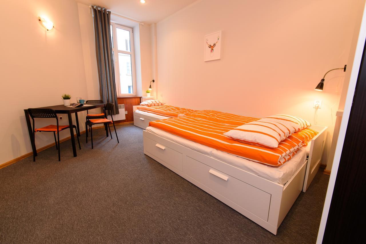 Constitution Square Hostel Warschau